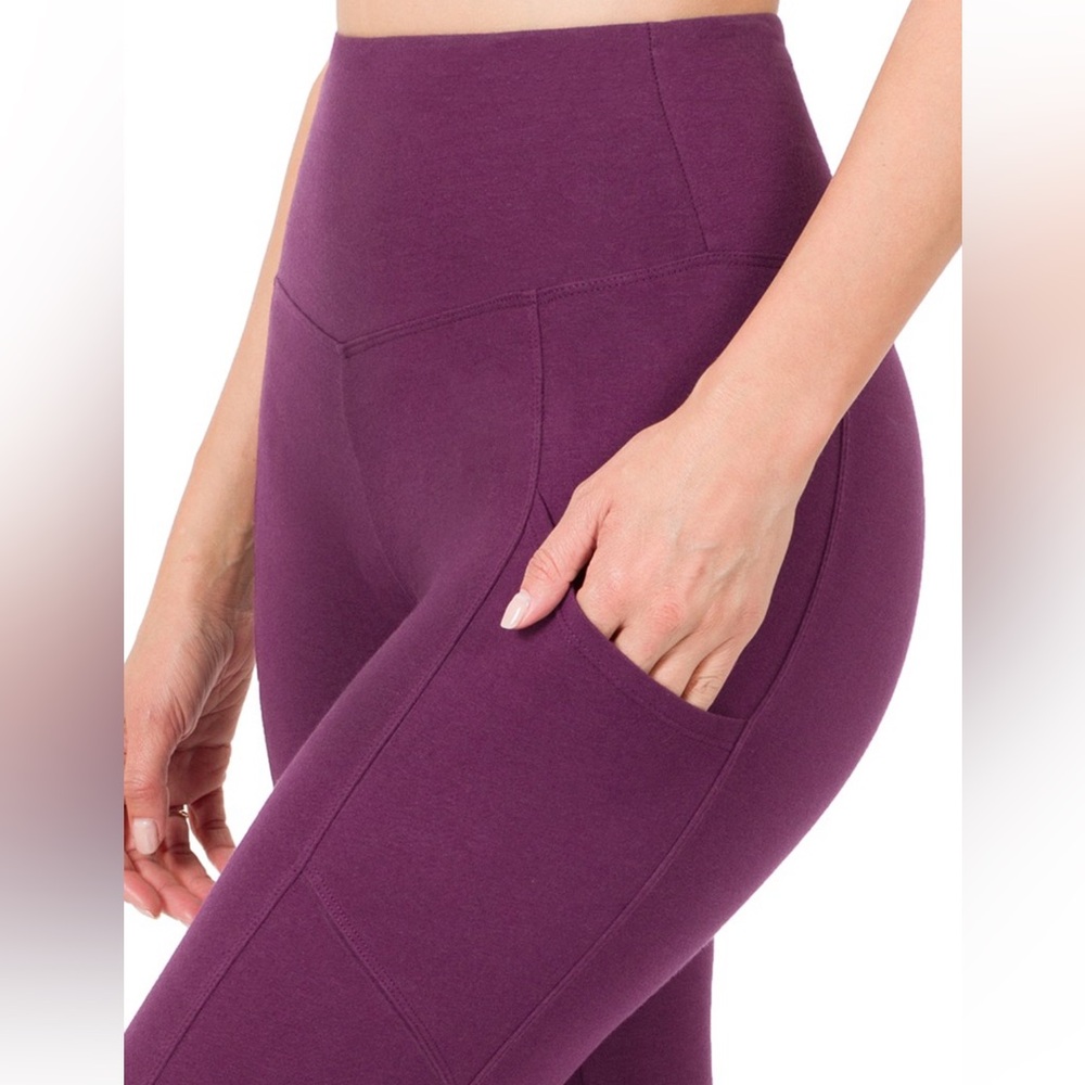 NWT! Burgundy Side Pockets Butter Soft High Waist Athletic Leggings